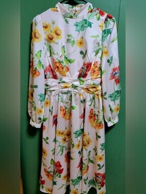 Retro 30's Silky Cream & Floral Midi